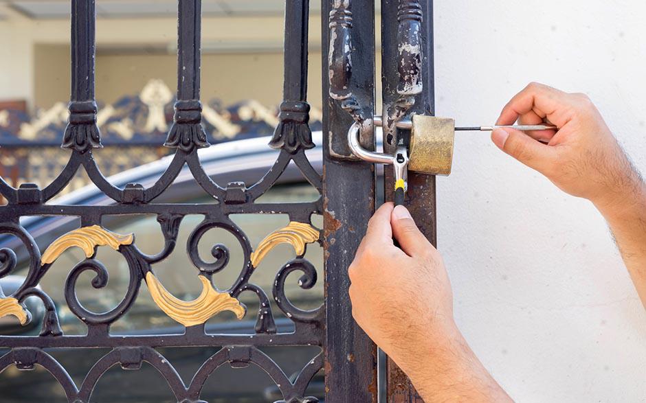 changer serrure porte entrée Allauch